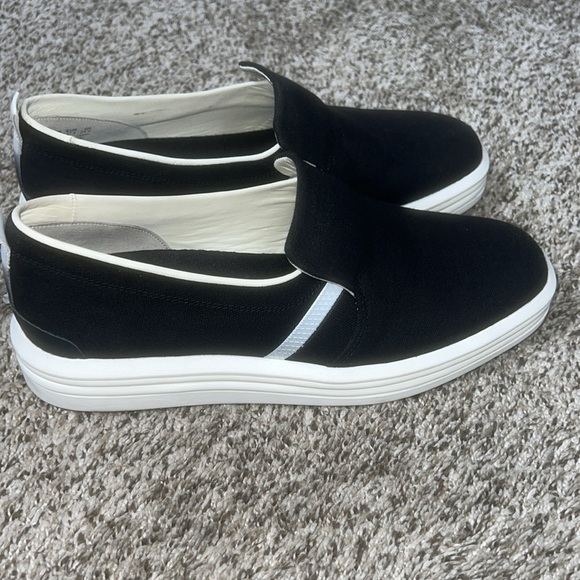 Franko Sarto Maldives Black Canvas Slip-on sneakers - Picture 7 of 9